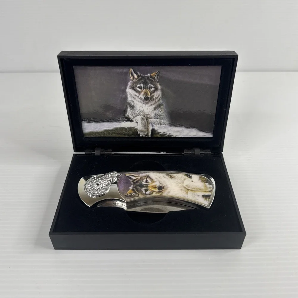 Maxam Great Wolf Native American Inspired Collectors Folding Knife AO4058597